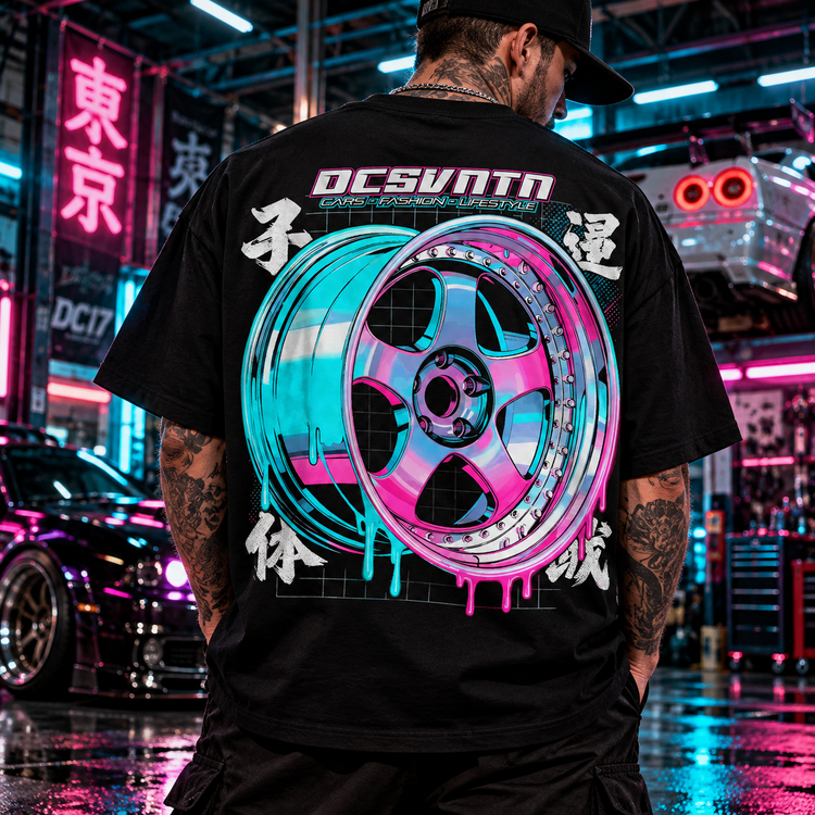 DC17 Oversize Shirt mit großem Cyan-Pink Felgen Blood Style Backprint im JDM-Look