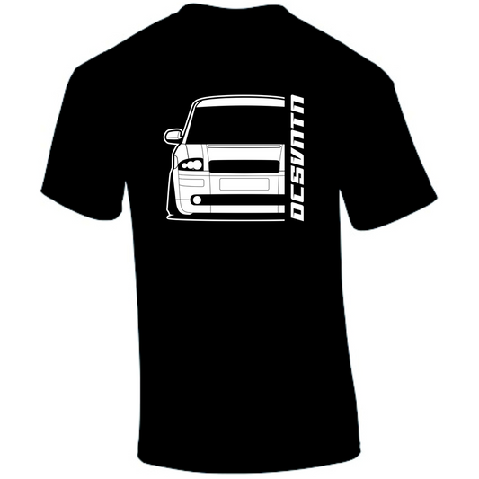 Audi A2 T-Shirt Vorderseite mit Nebelscheinwerfer-Schriftzug, schwarzes Car Shirt Design